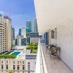 Modern 2/2 With Beautiful Ocean And Brickell Views